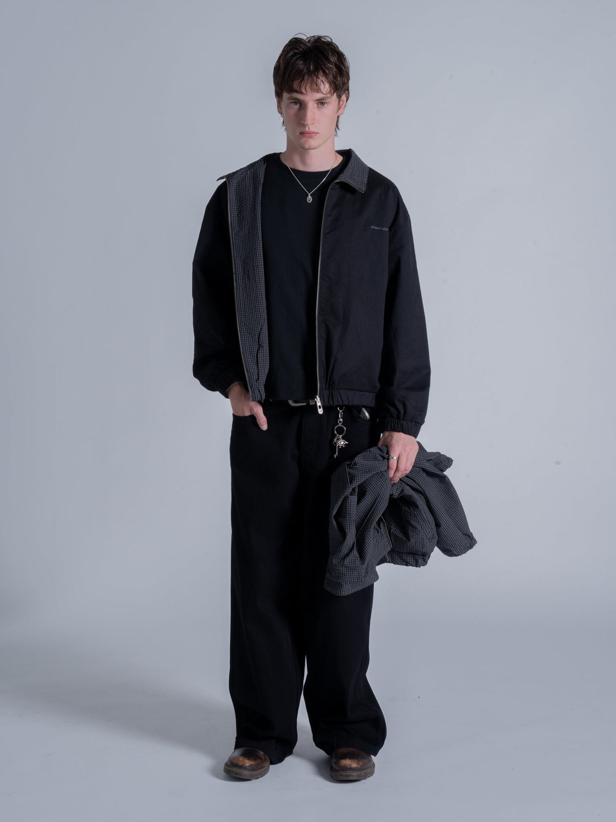 IN-BETWEEN REVERSIBLE JACKET - BLACK