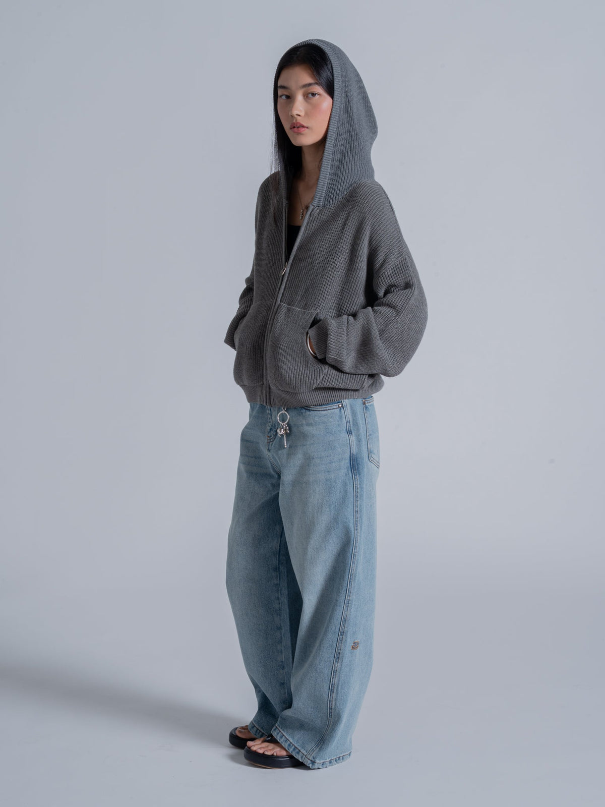 SMILEY KNITTED ZIP - DARK HEATHER GREY