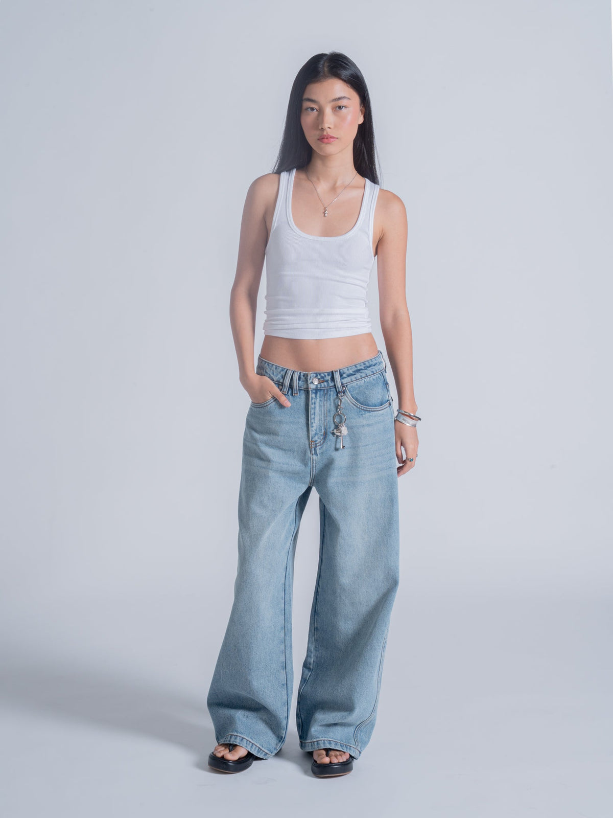 EVERYDAY LOOSE FIT JEANS - CLASSIC BLUE