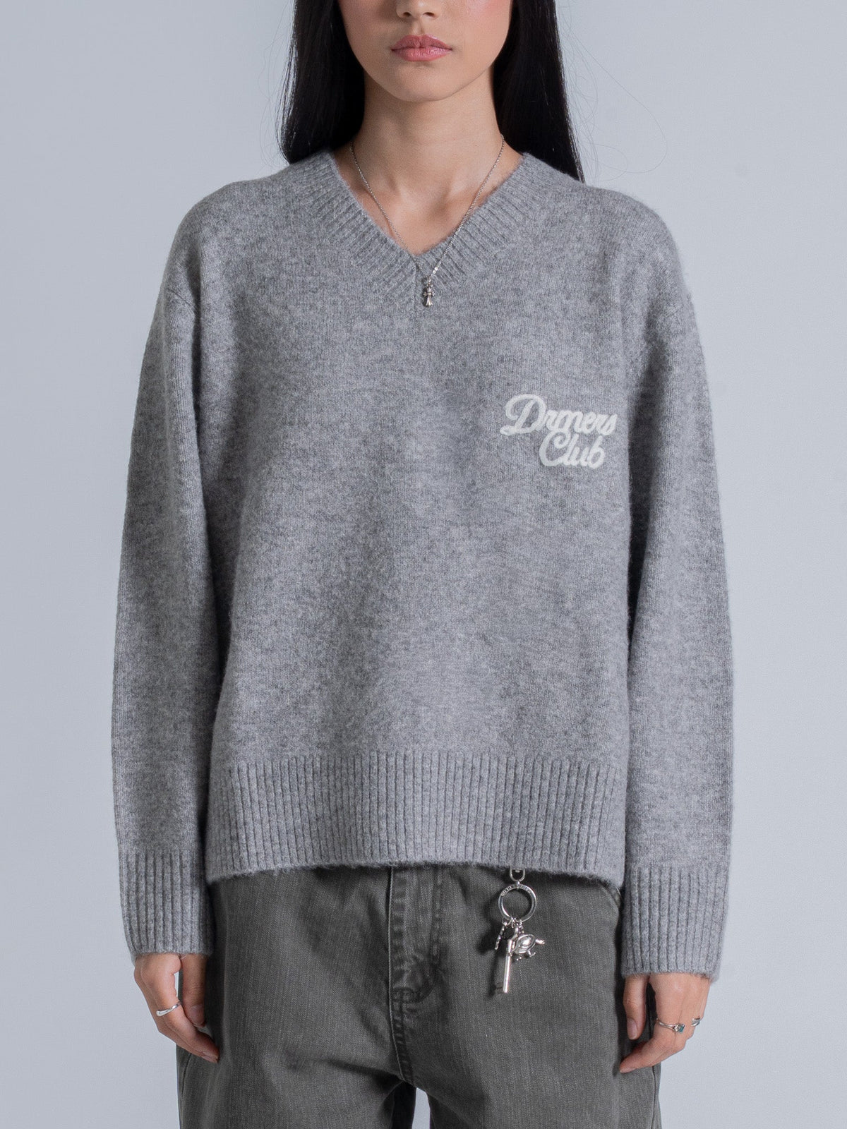 SLOUCHY V-NECK KNIT - GREY