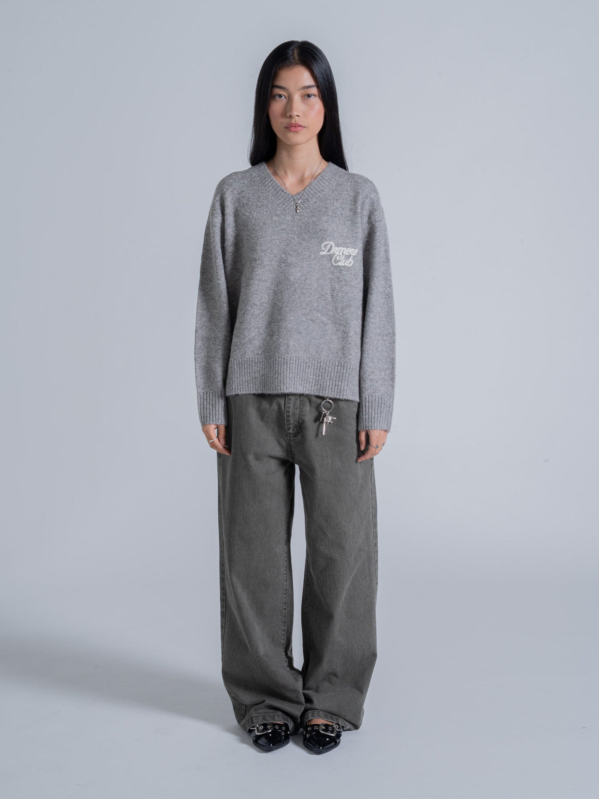 SLOUCHY V-NECK KNIT - GREY