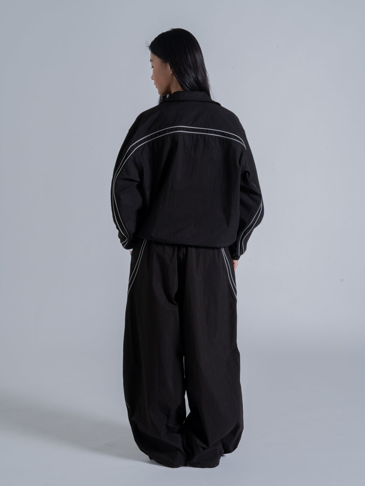 WAVY TRACK JACKET - BLACK
