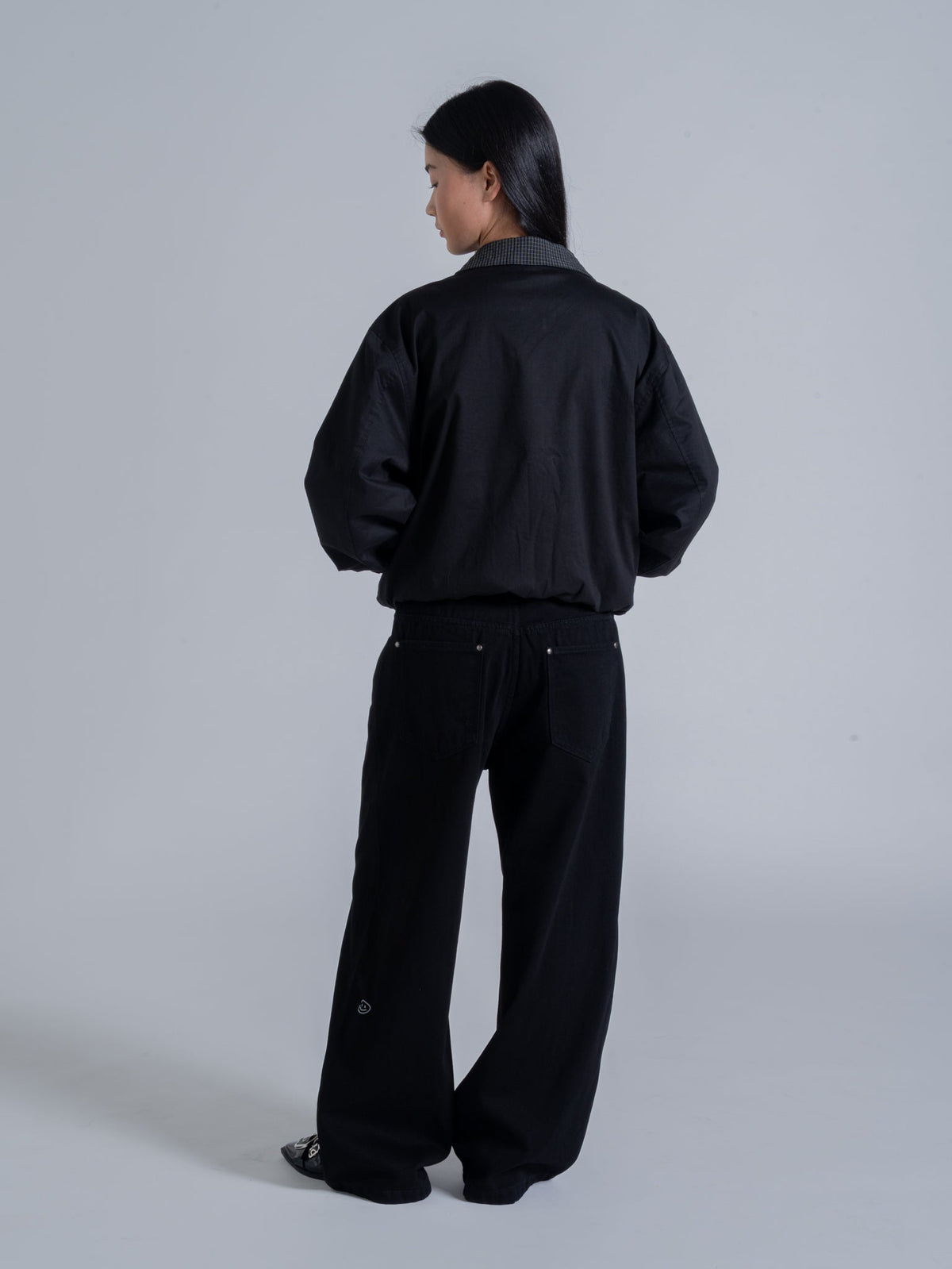 IN-BETWEEN REVERSIBLE JACKET - BLACK