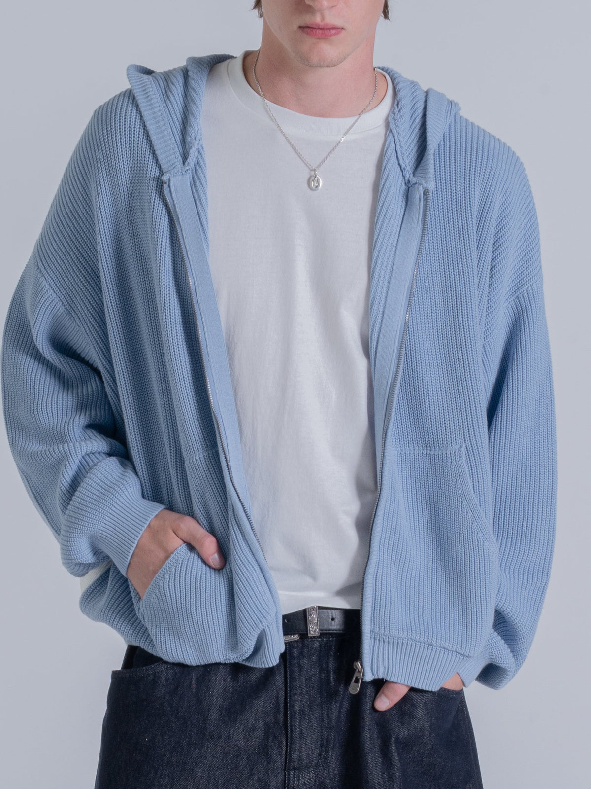 SMILEY KNITTED ZIP - POWDER BLUE