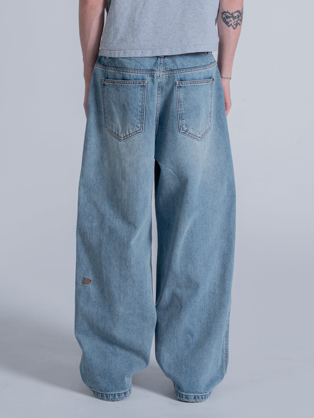 EVERYDAY LOOSE FIT JEANS - CLASSIC BLUE