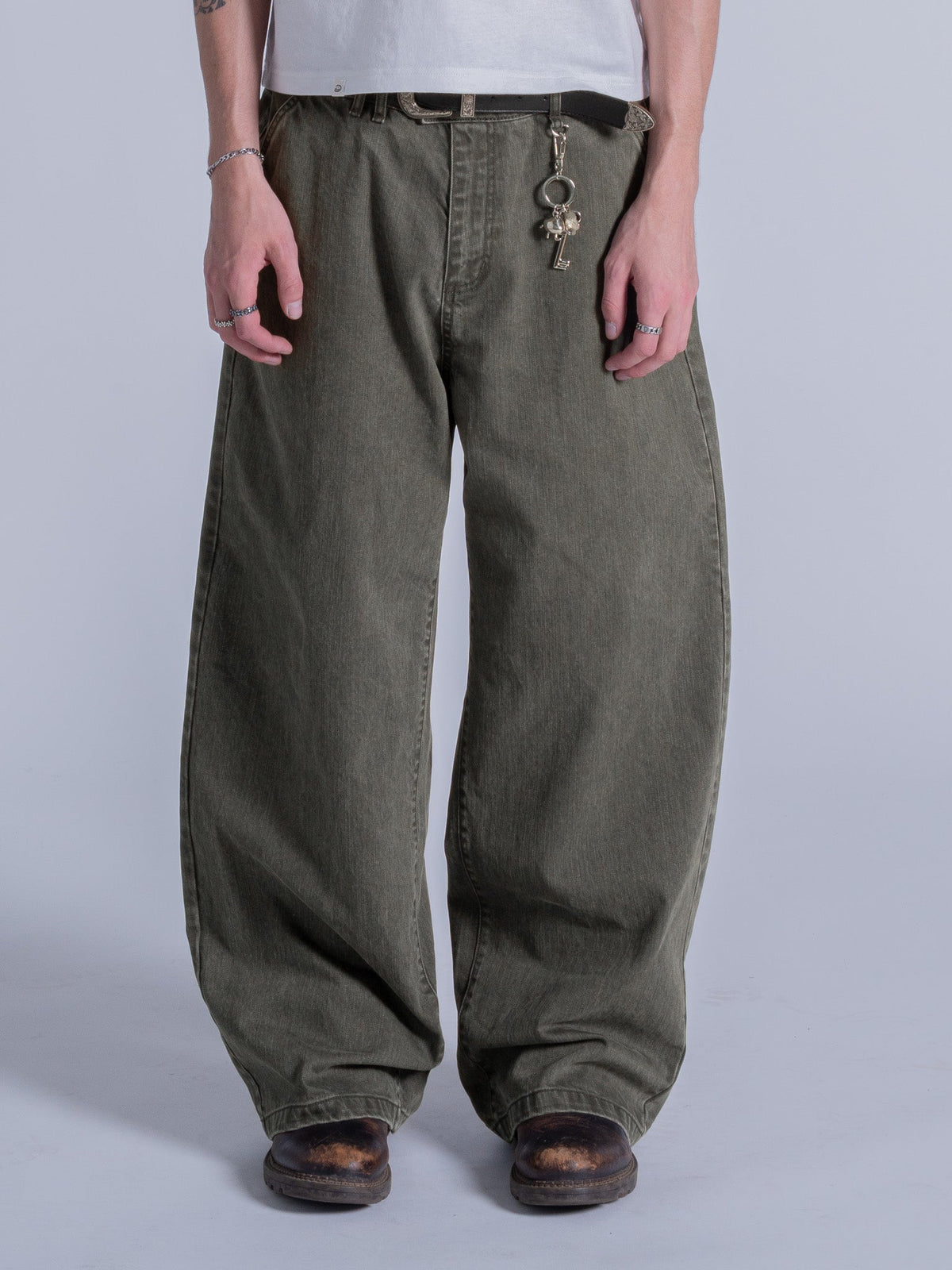 TRACE TROUSER - ARMY GREEN