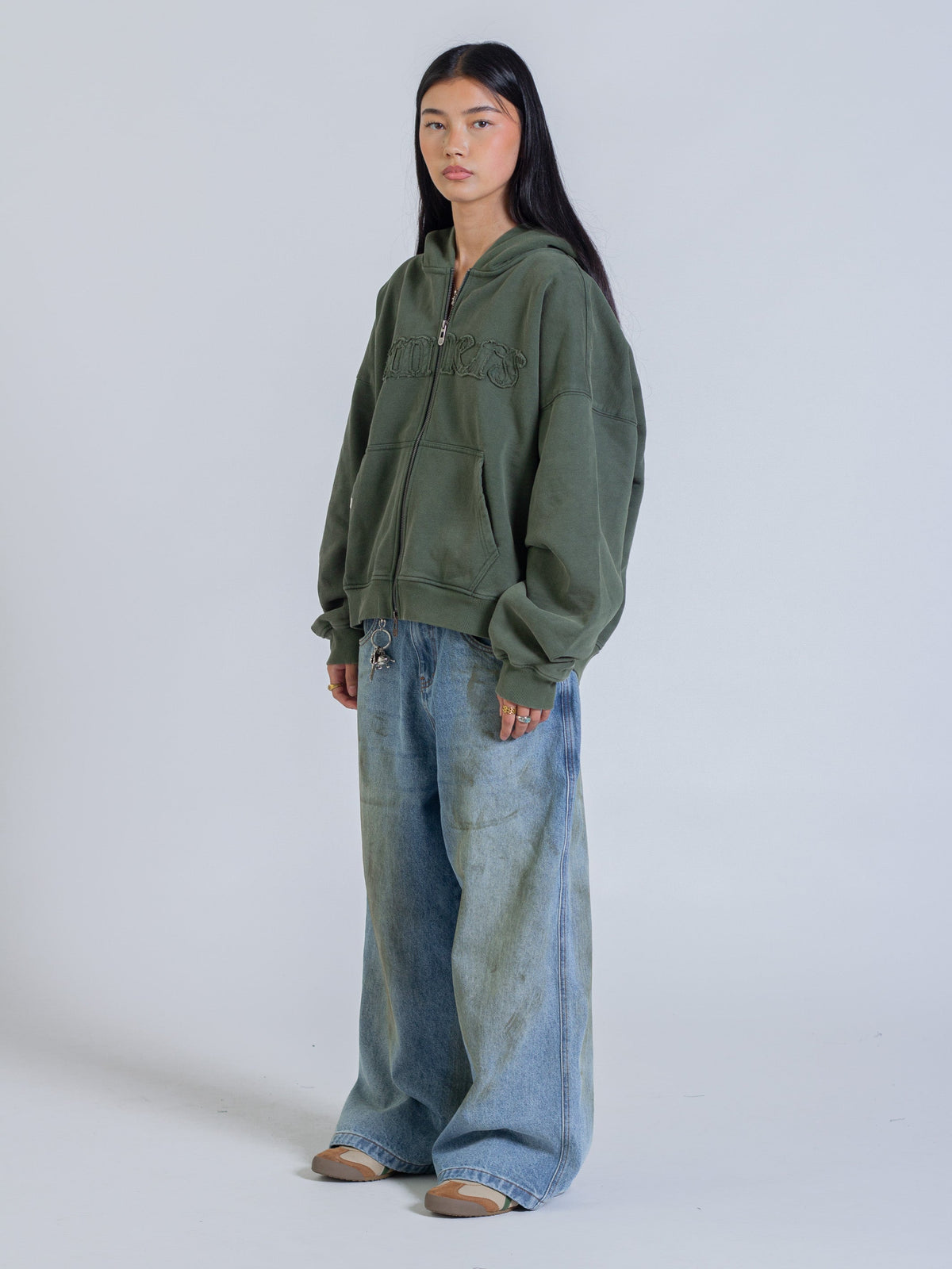 DISTRESSED LOGO ZIP UP - FADED PINE