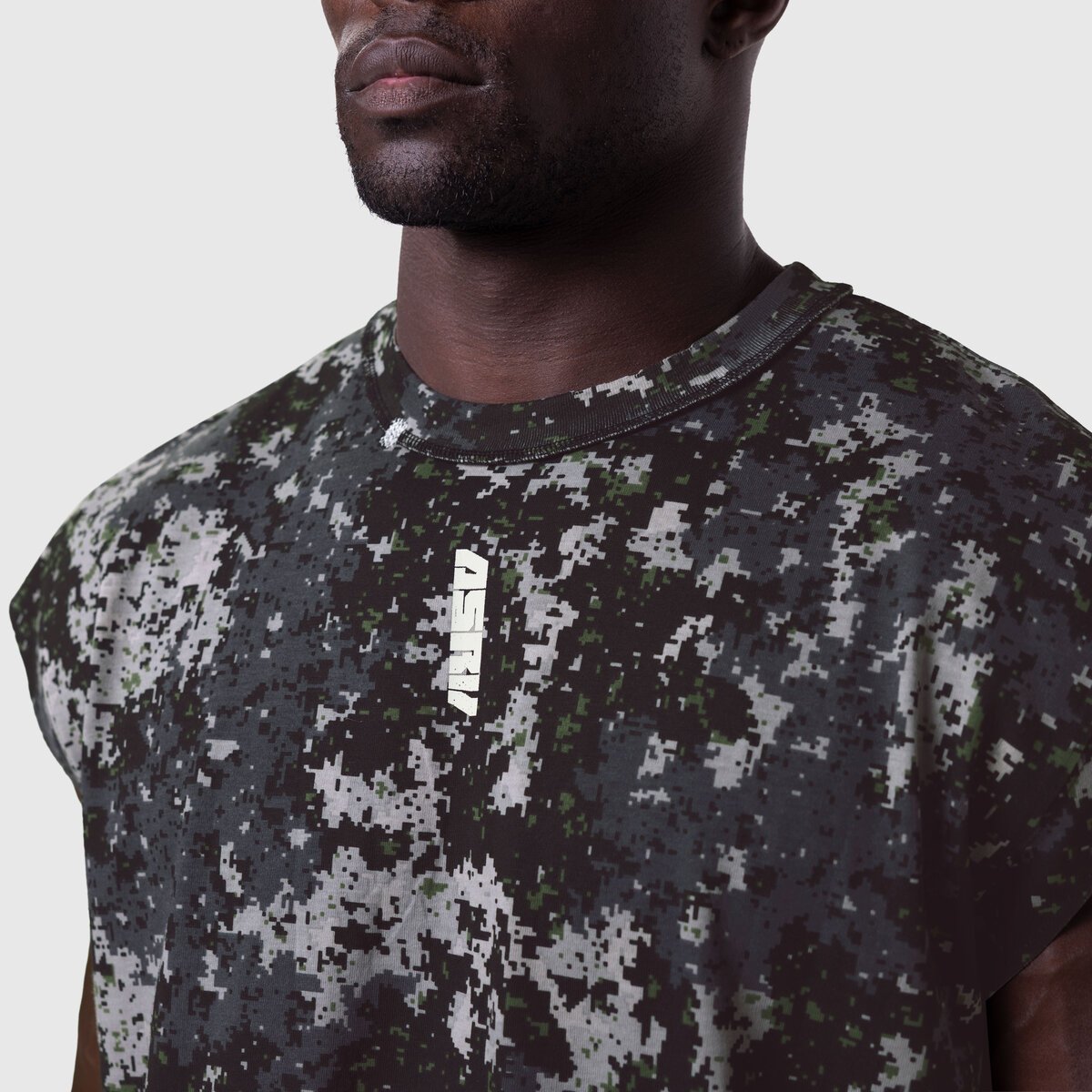 1115. Tech Essential™ Cap Shoulder Cutoff - Pixel Camo