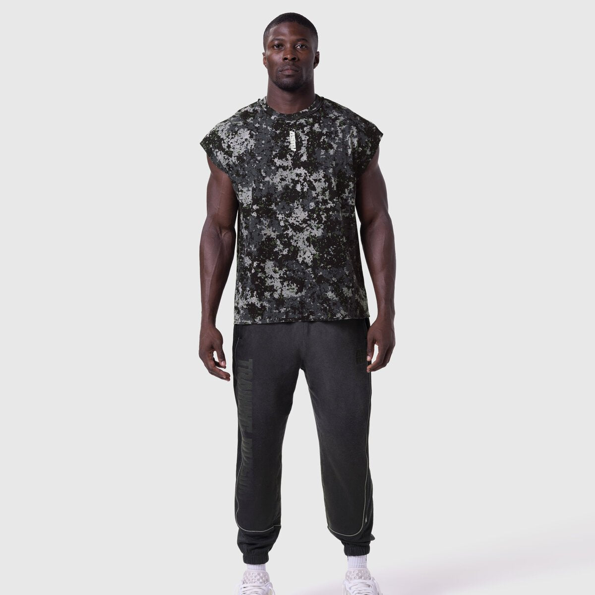 1115. Tech Essential™ Cap Shoulder Cutoff - Pixel Camo