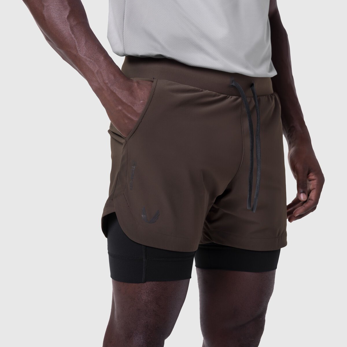0865. Tetra-Lite® 5" Liner Short - Dark Earth "Wings"/Black