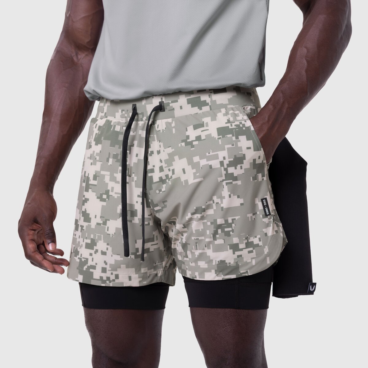 0865. Tetra-Lite® 5" Liner Short - Digital Camo "Wings"/Black