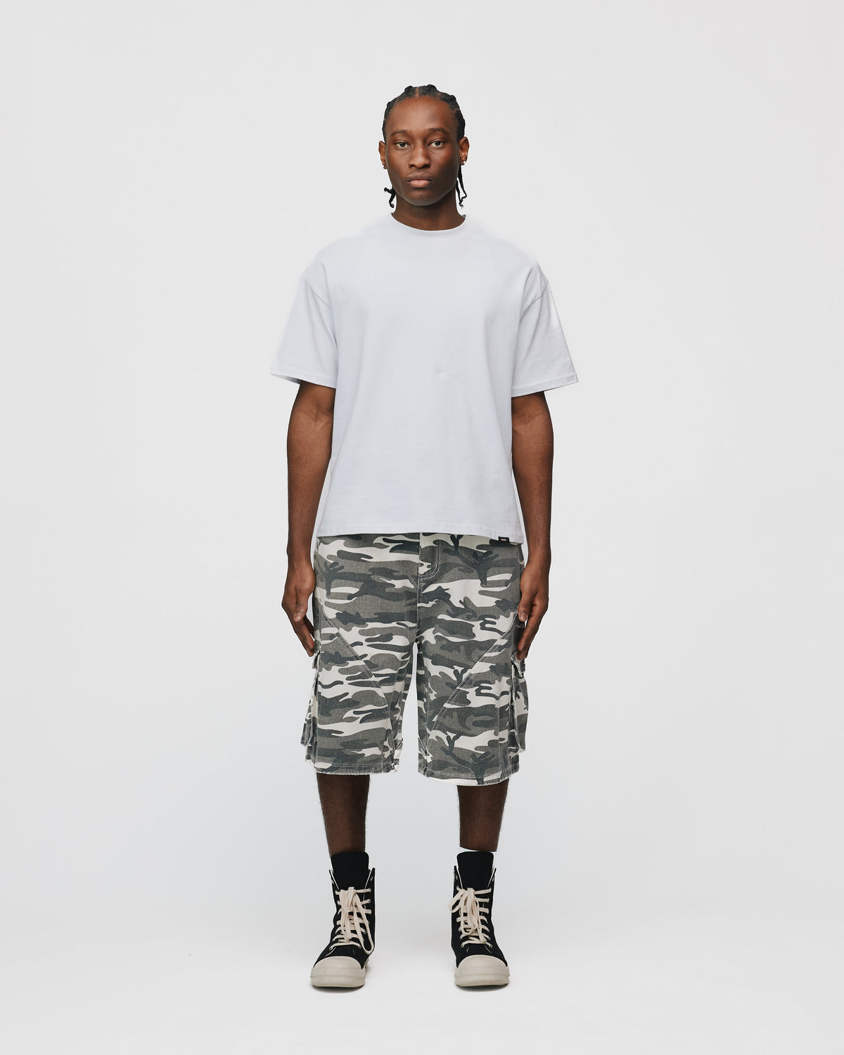 Baggy Cargo Shorts - White Camo