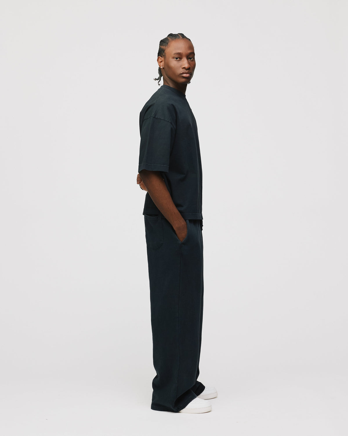 Cropped T-Shirt - Vintage Black