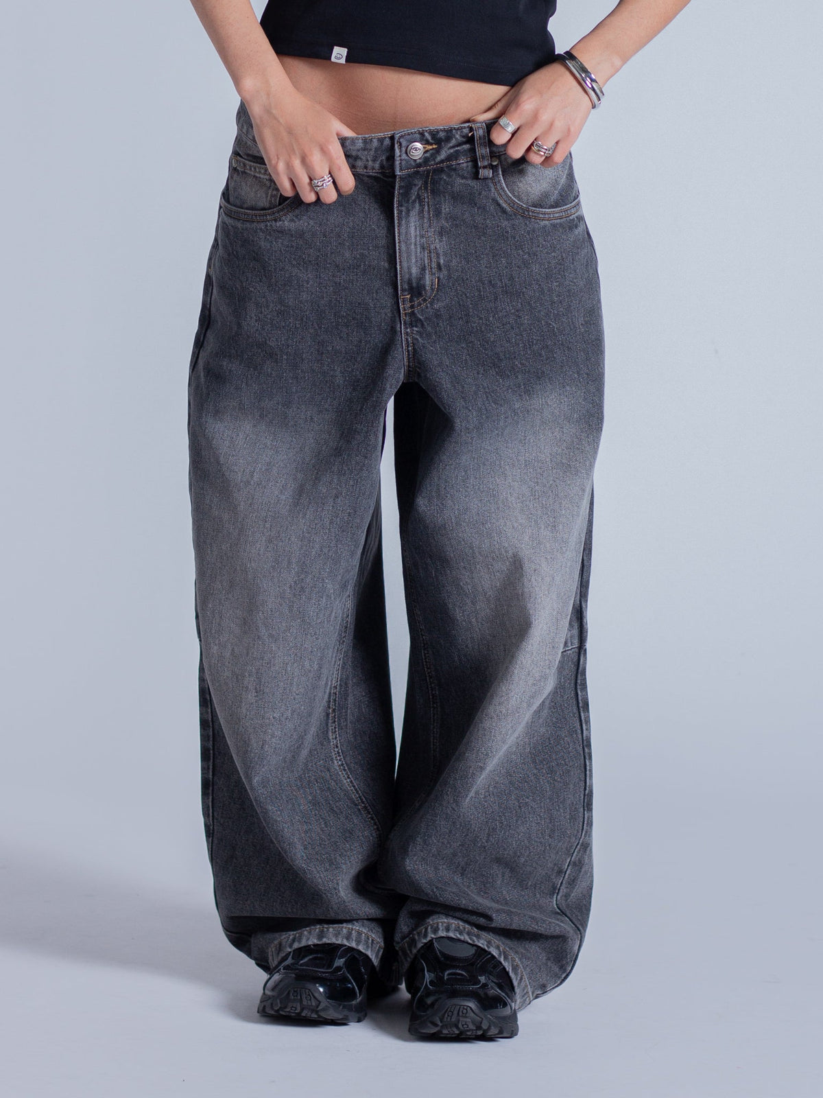 EVERYDAY BAGGY JEANS - GREY