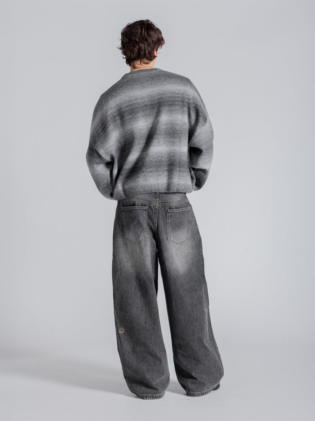 GRADIENT KNIT - SOFT SMOKE