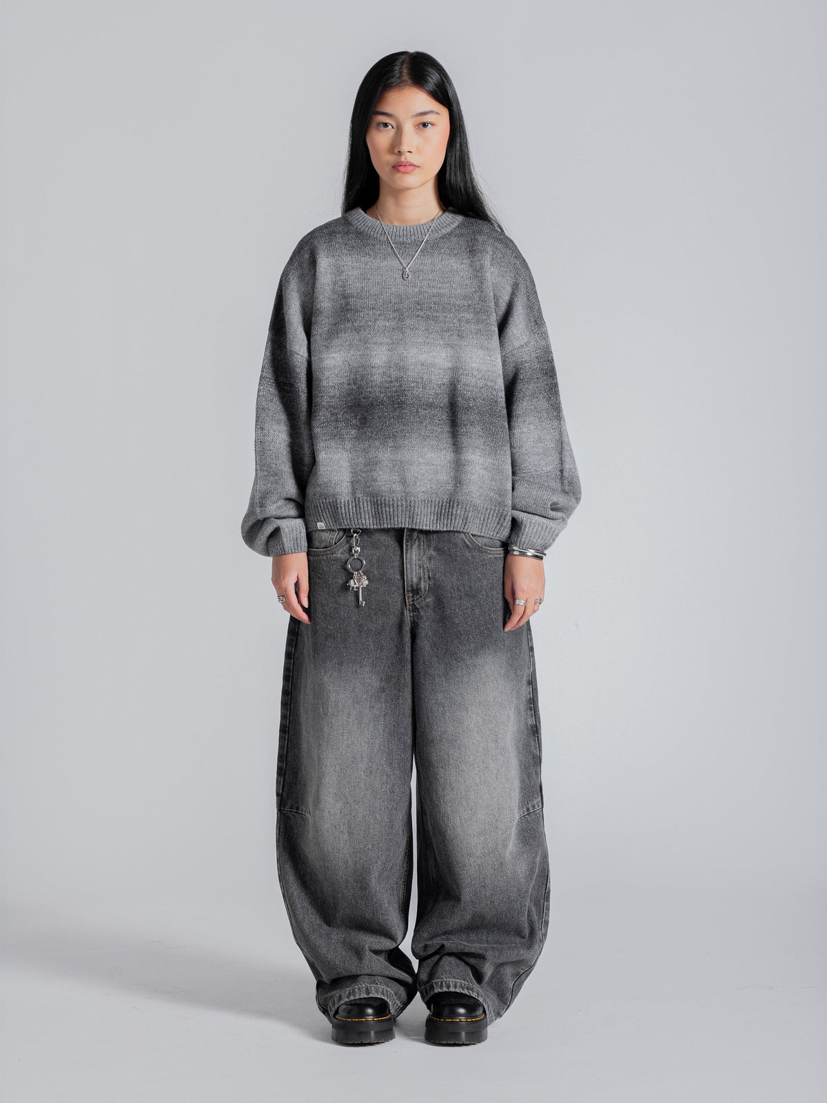 GRADIENT KNIT - SOFT SMOKE