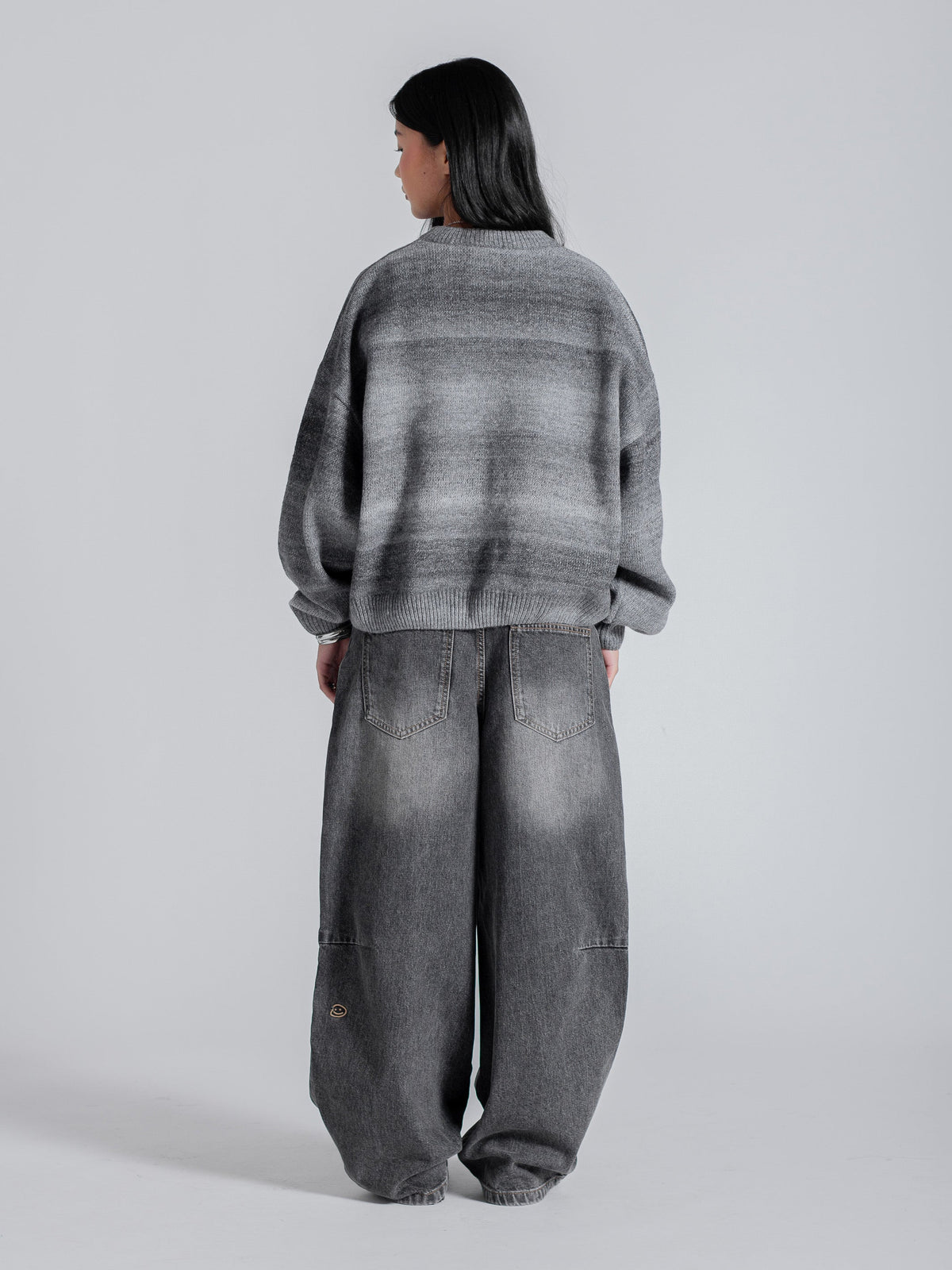 GRADIENT KNIT - SOFT SMOKE