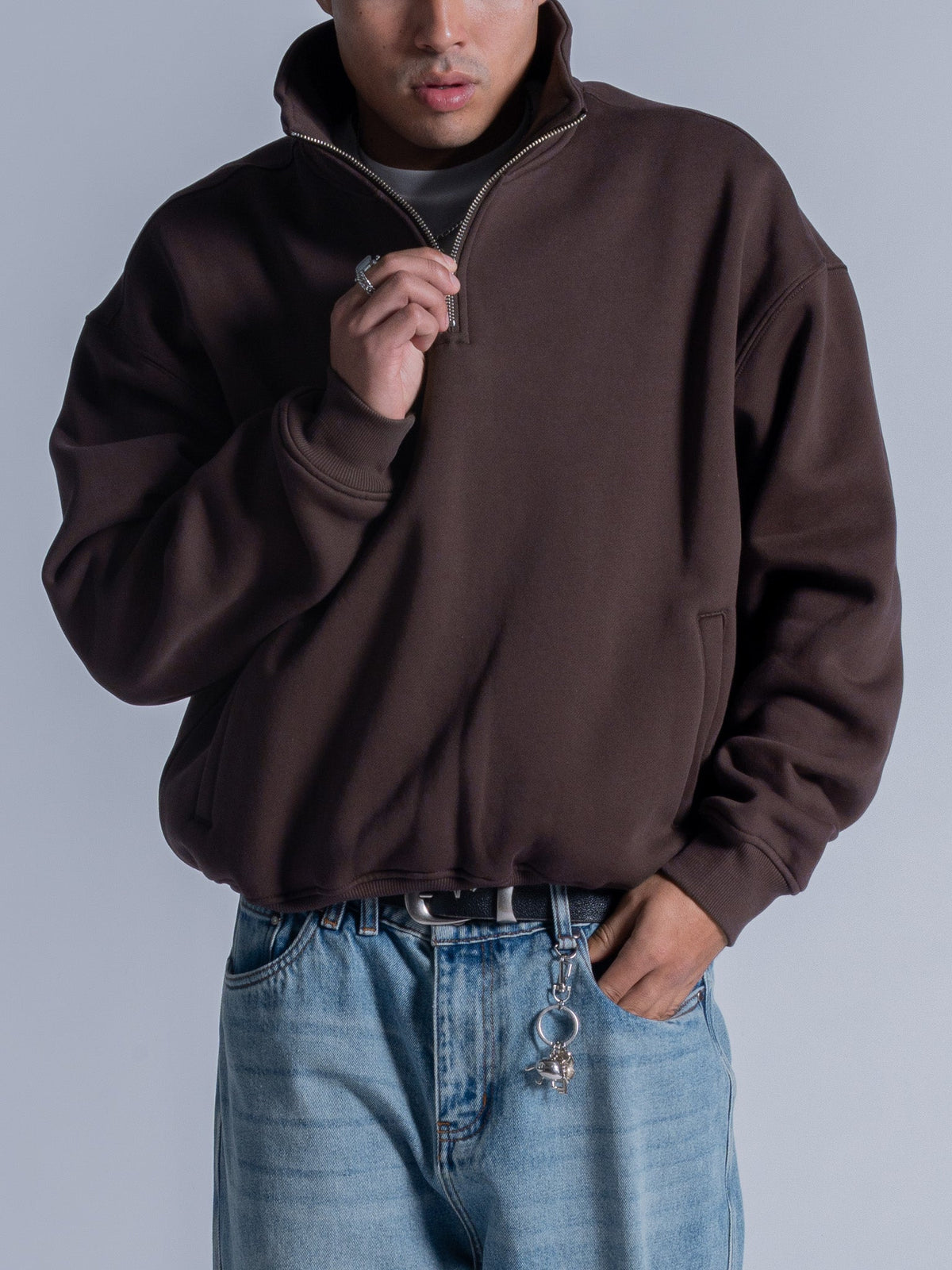 SIGNATURE BASIC QUARTER ZIP - COFFEE BROWN