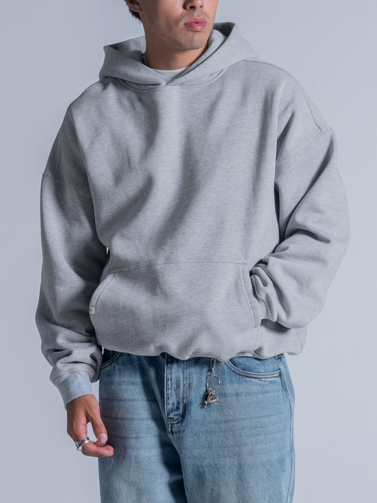 SIGNATURE BASIC HOODIE - HEATHER GREY