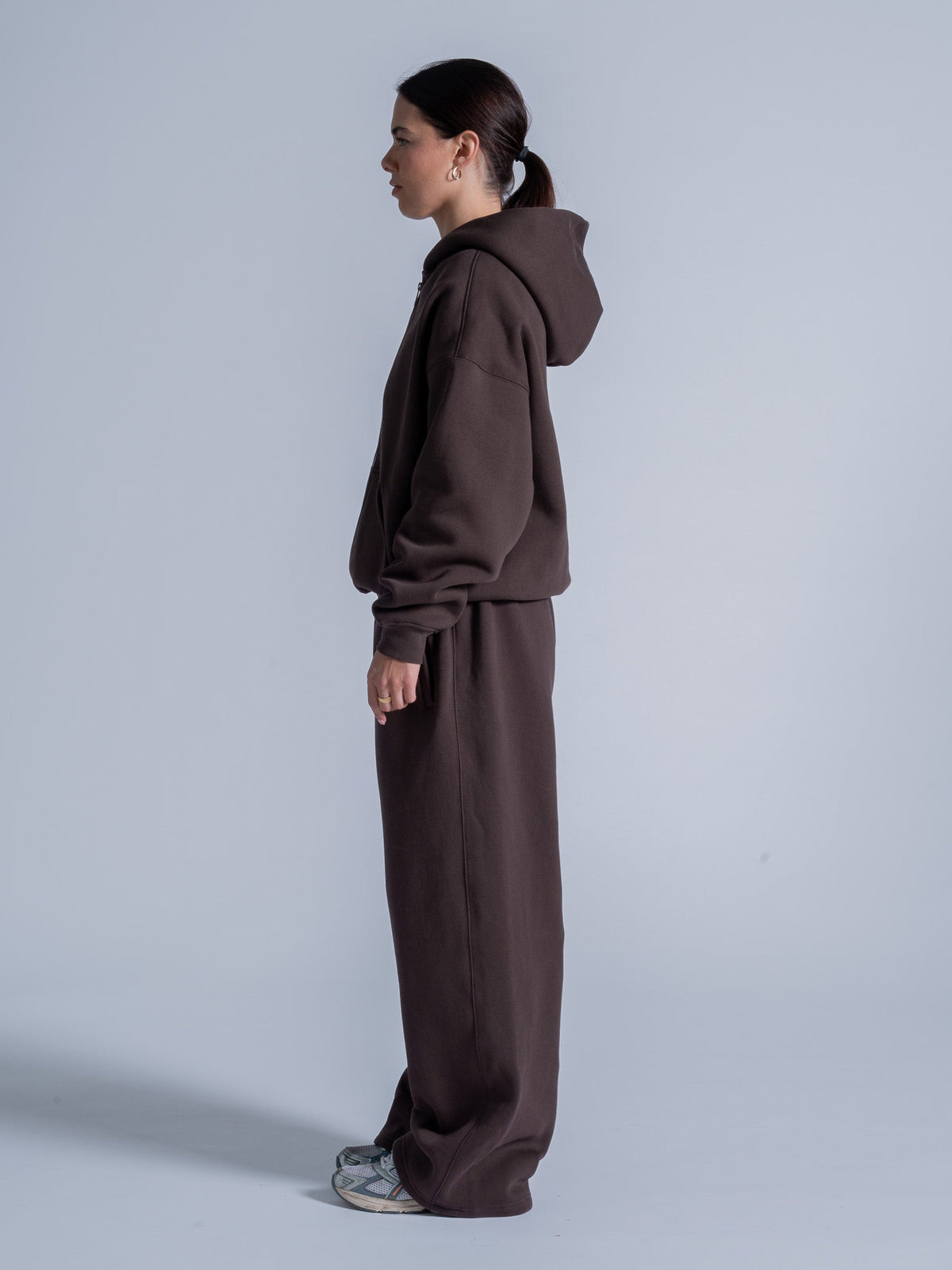 SIGNATURE BASIC ZIP UP - COFFEE BROWN