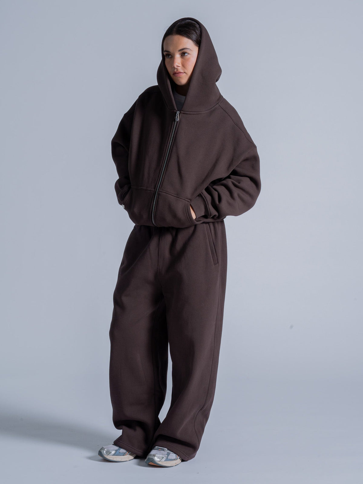 SIGNATURE BASIC ZIP UP - COFFEE BROWN
