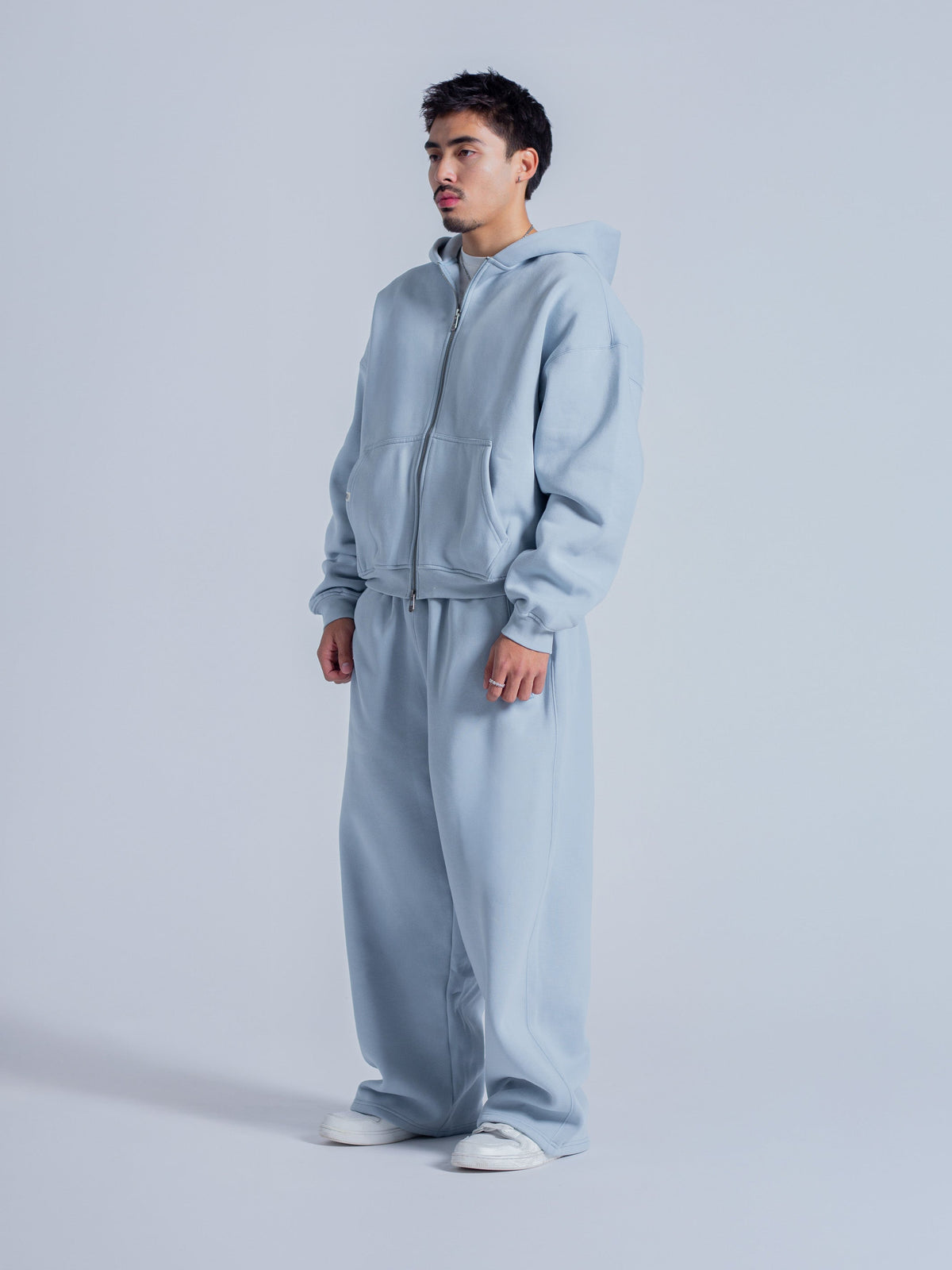 SIGNATURE BASIC ZIP UP - SKY BLUE