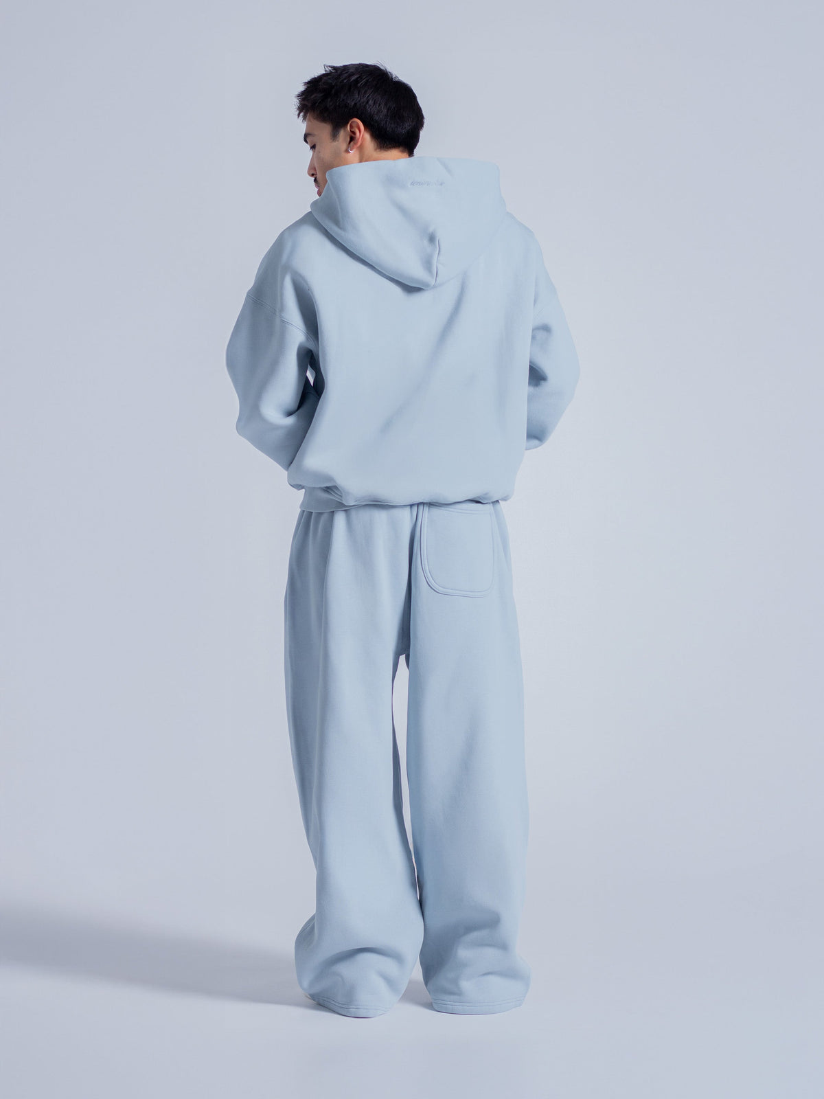 SIGNATURE BASIC ZIP UP - SKY BLUE