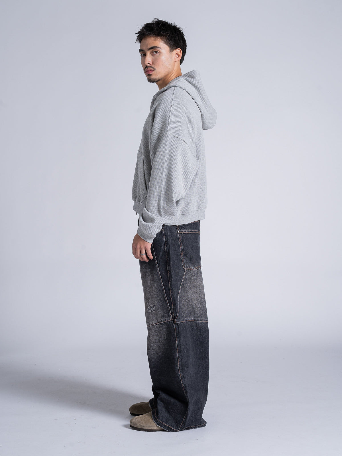 WAFFLE ZIP HOODIE - HEATHER GREY