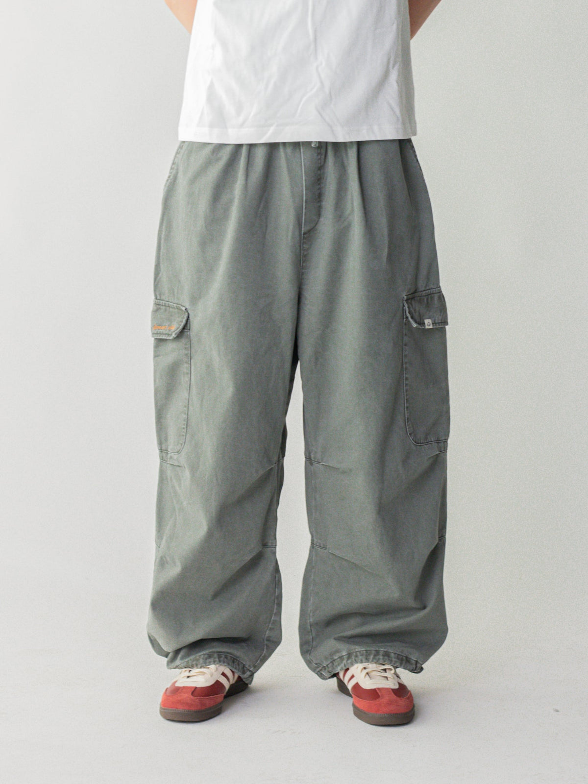 SMILEY LOGO PARACHUTE PANTS - SAGE