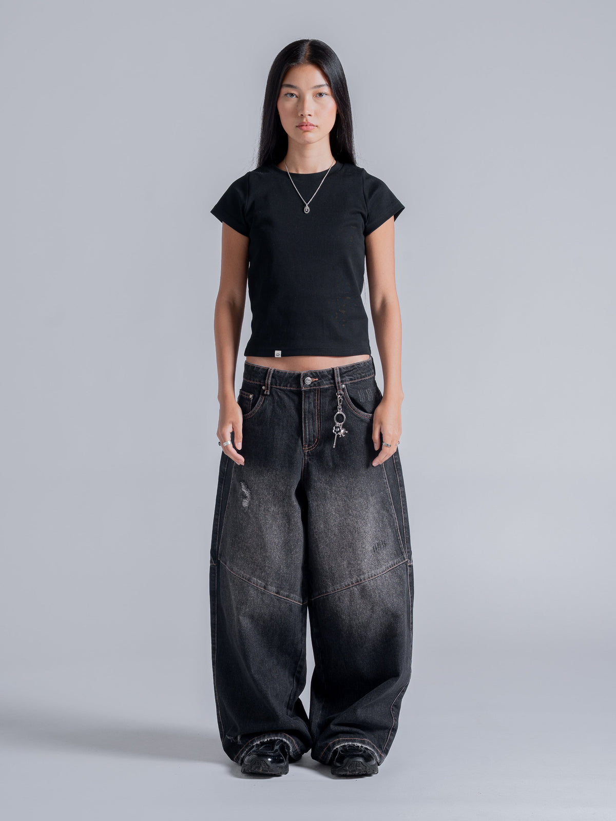 RECONSTRUCTION JEANS - BLACK