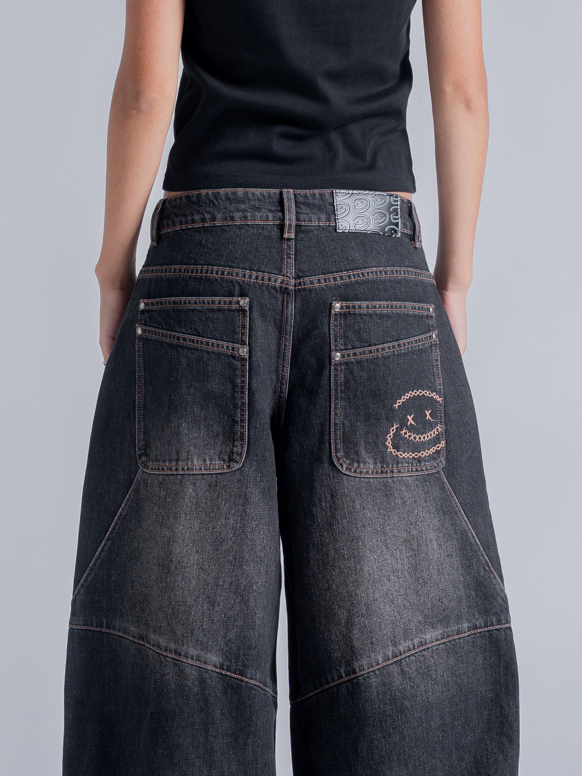 RECONSTRUCTION JEANS - BLACK