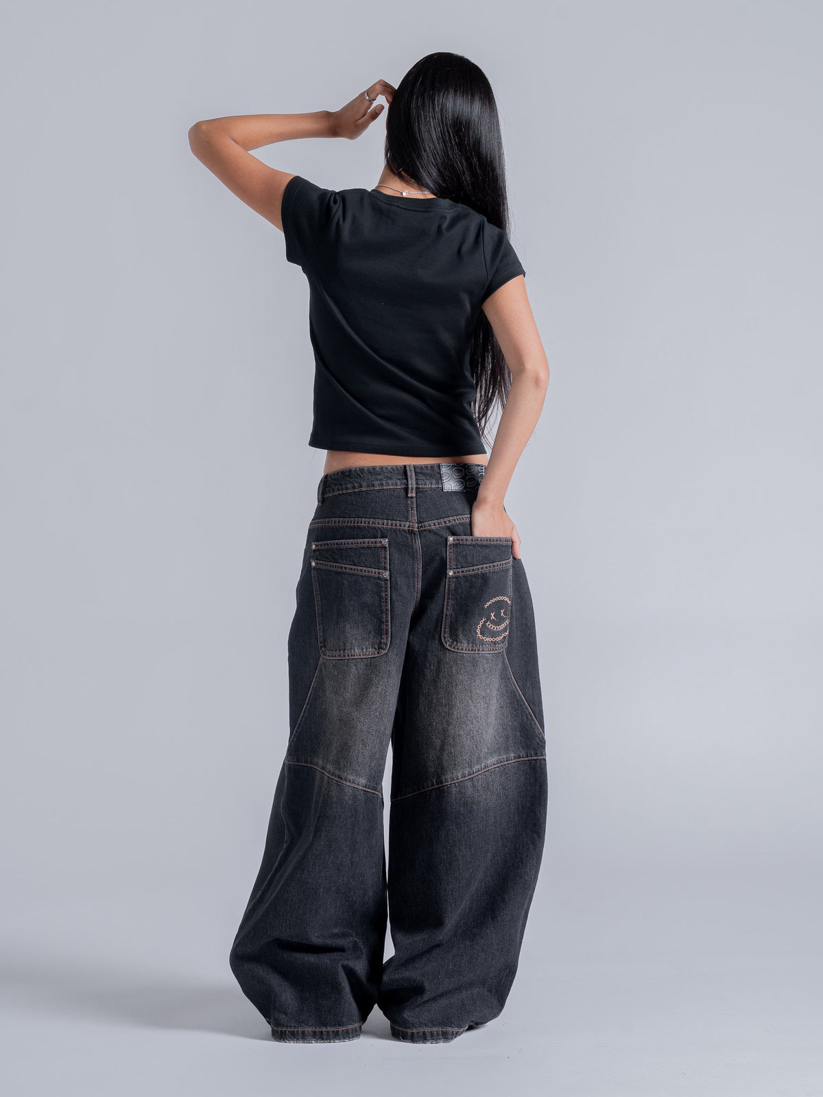 RECONSTRUCTION JEANS - BLACK