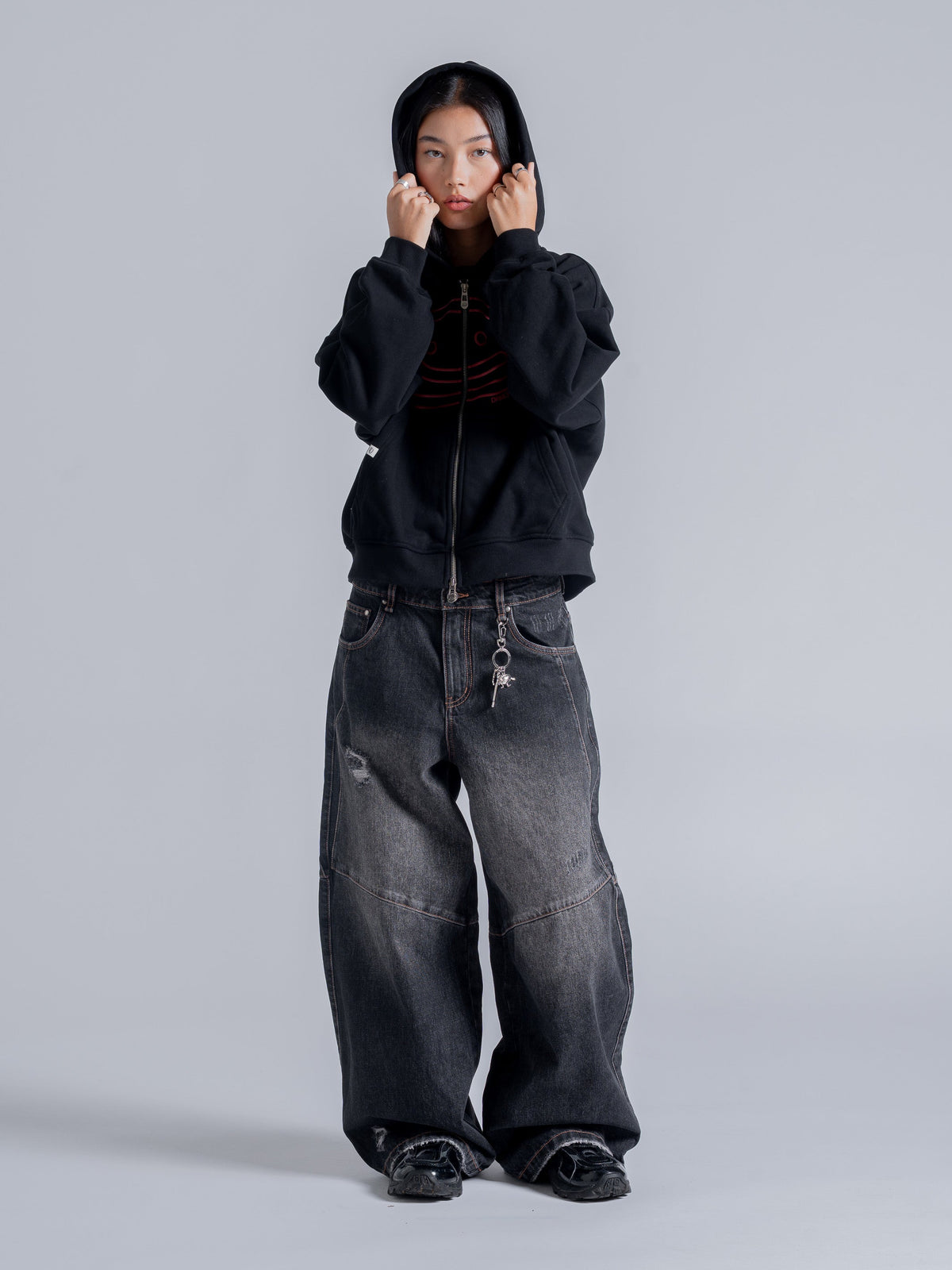 SMILEY BOXY DOUBLE ZIP - BLACK