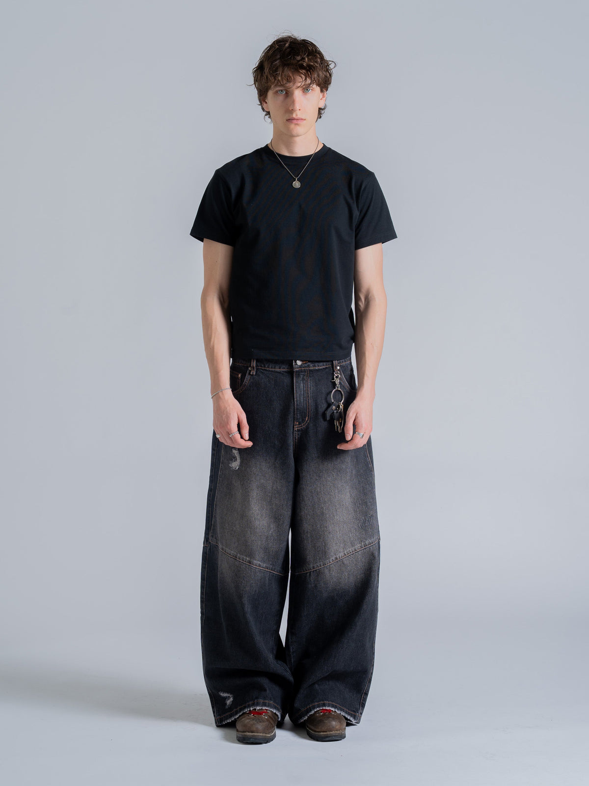 RECONSTRUCTION JEANS - BLACK
