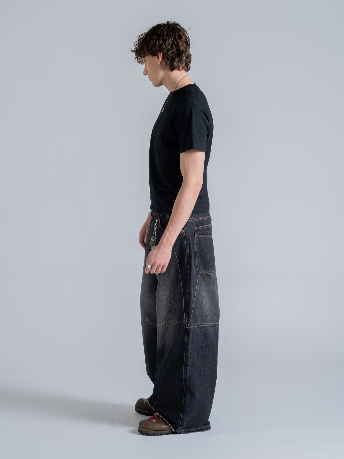 RECONSTRUCTION JEANS - BLACK