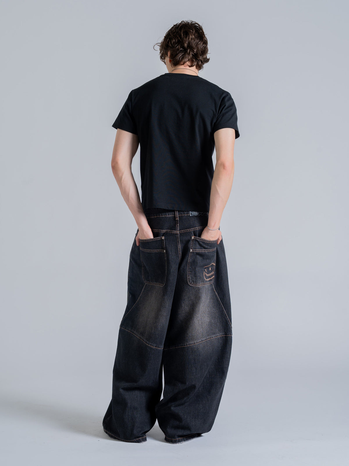 RECONSTRUCTION JEANS - BLACK