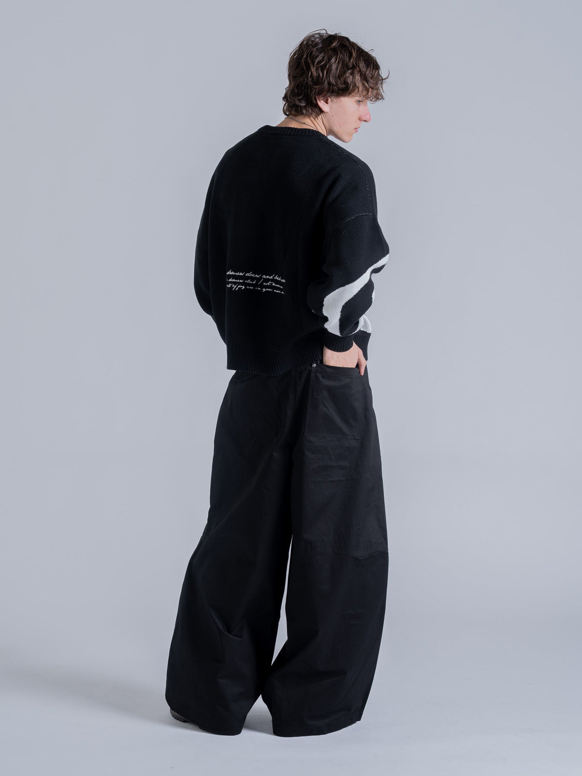 TRIPLE SMILEY KNIT - BLACK