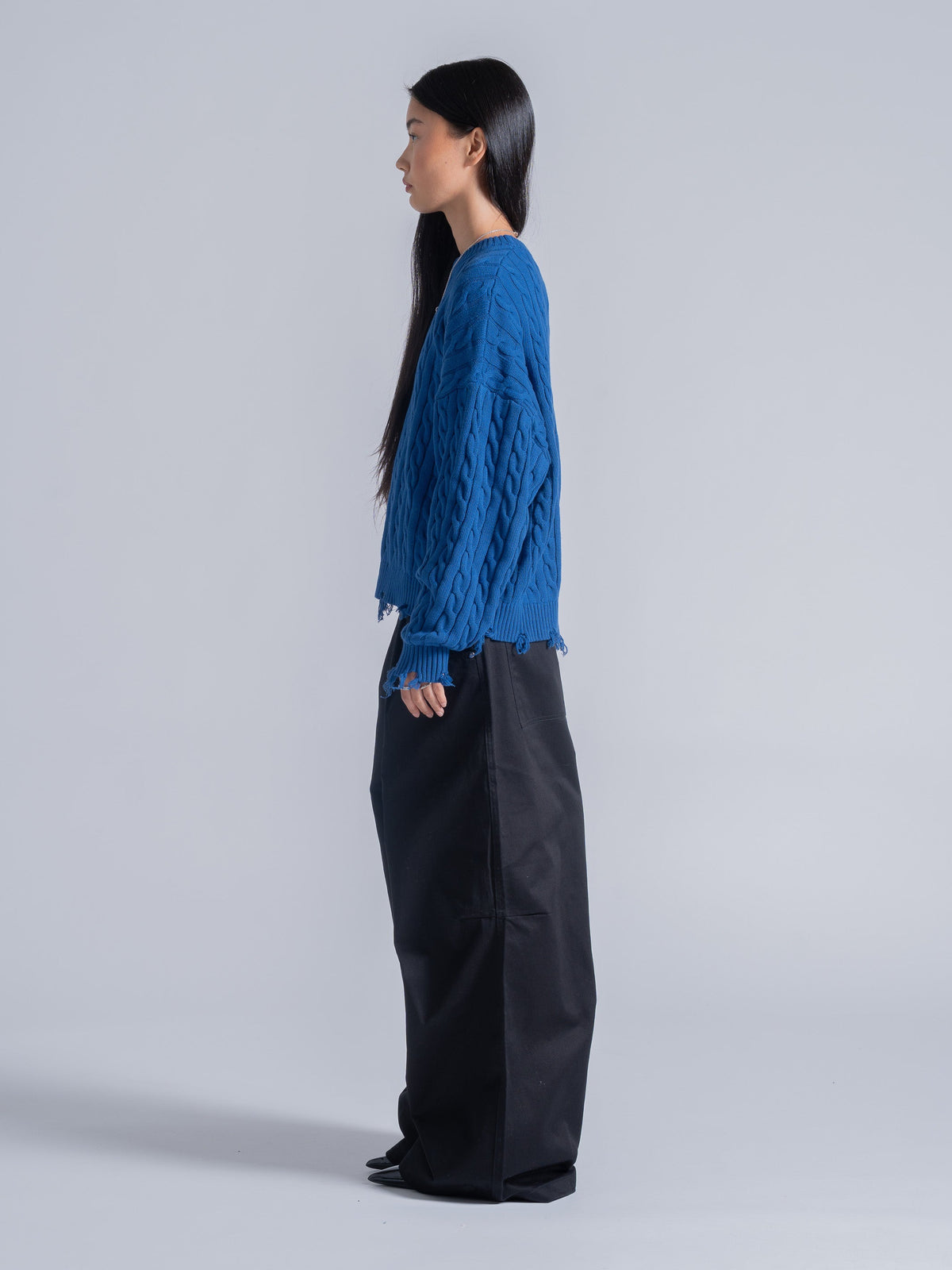 CABLE KNIT SWEATER - COBALT