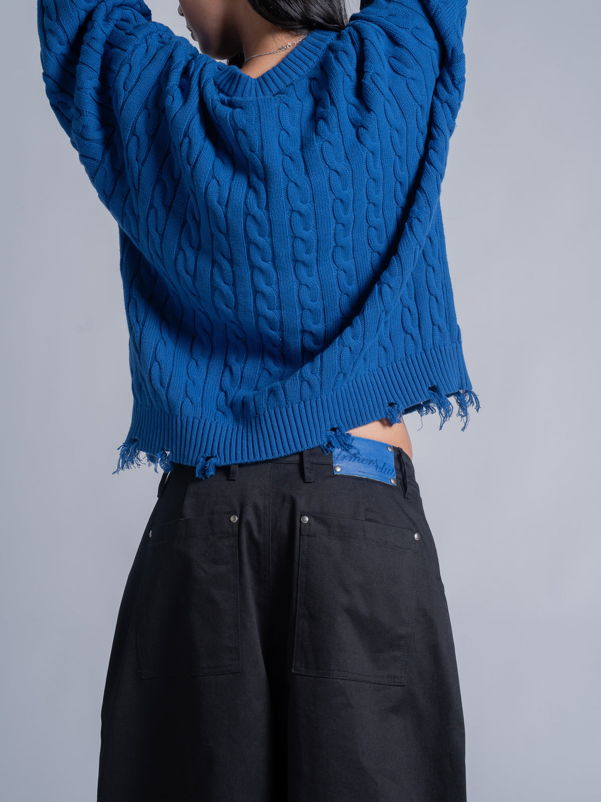 CABLE KNIT SWEATER - COBALT