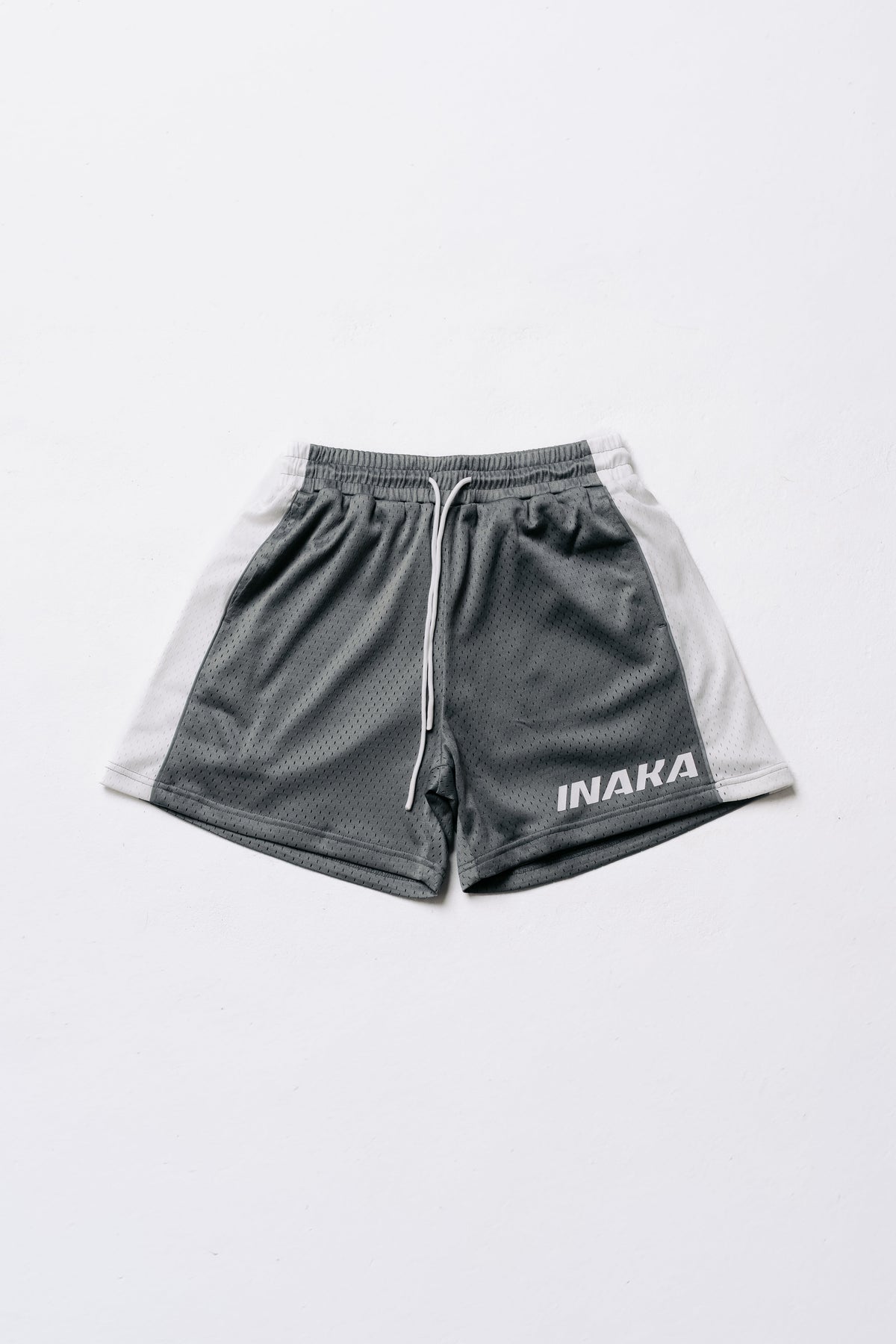 VARSITY MESH SHORTS - GRAY