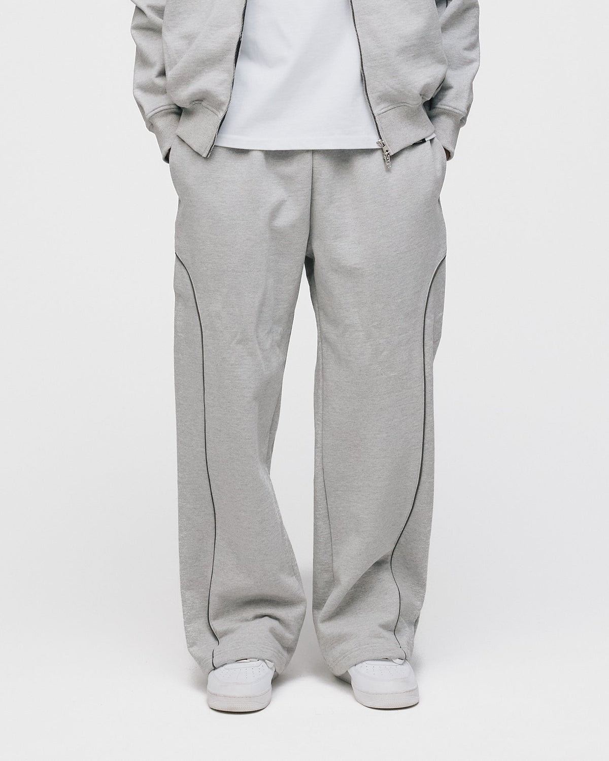 Arc Baggy Sweatpants - Grey