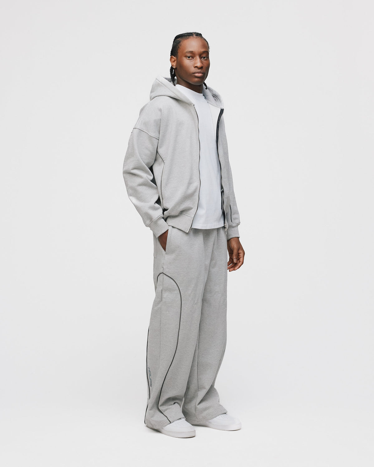 Arc Baggy Sweatpants - Grey
