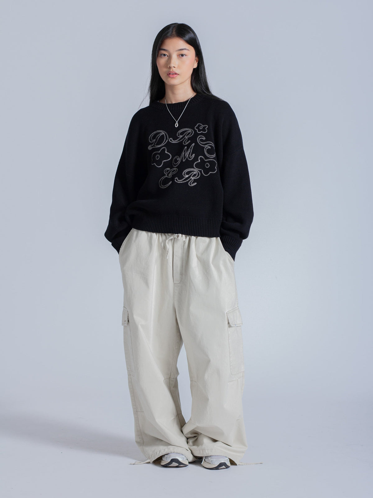 FLOWER KNIT - BLACK