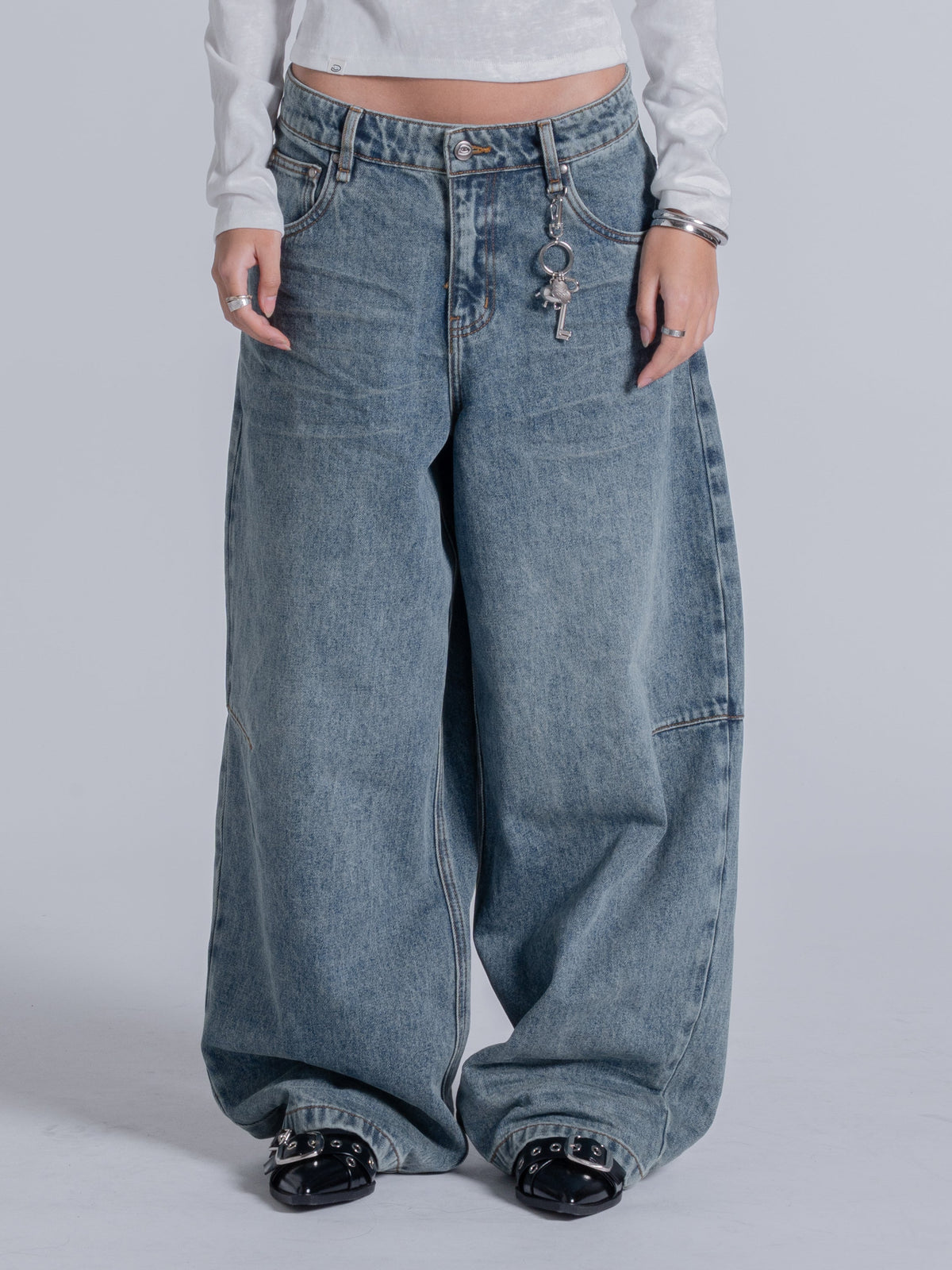 WRINKLE DENIM - VINTAGE WASHED BLUE