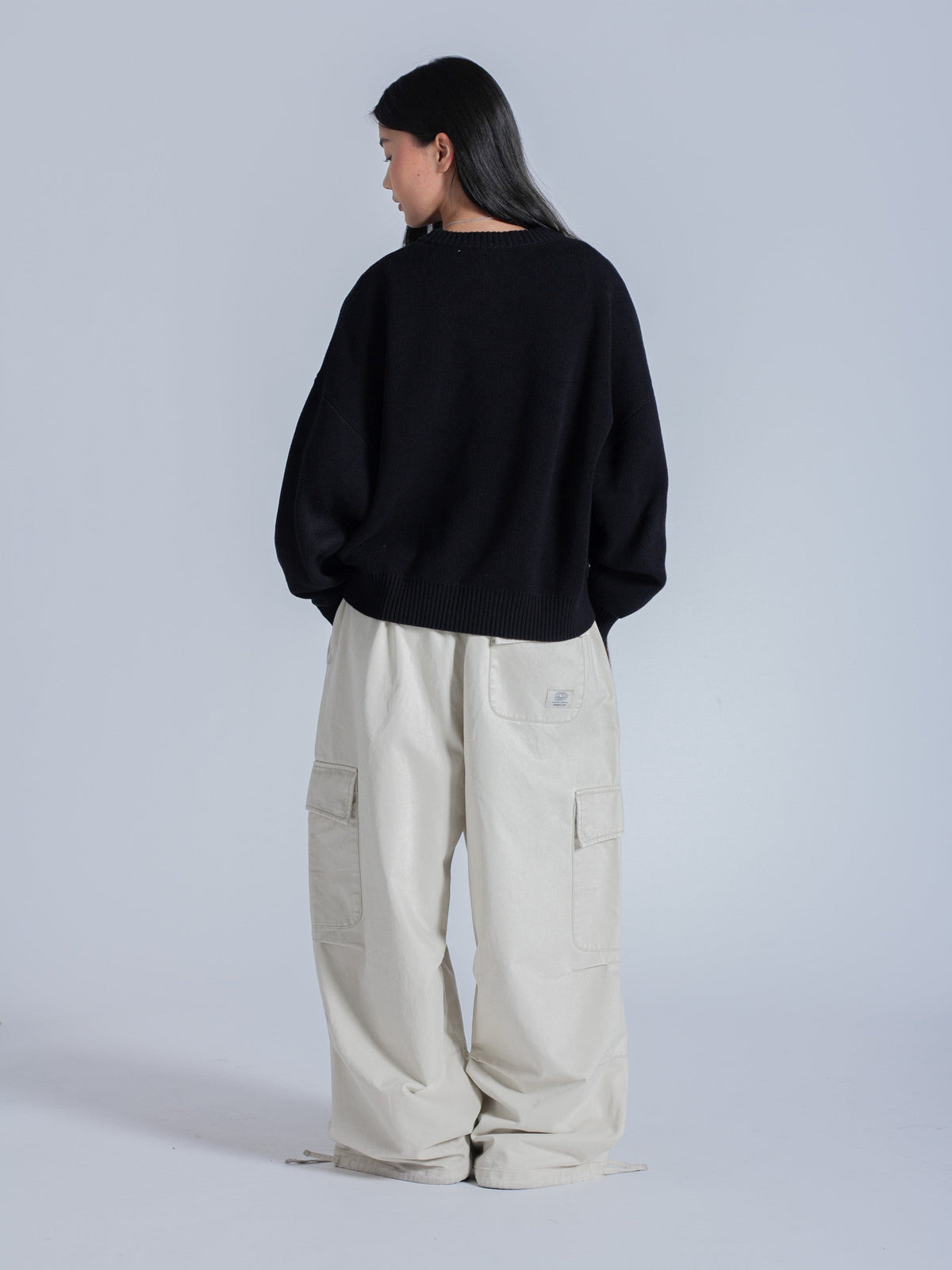 FLOWER KNIT - BLACK