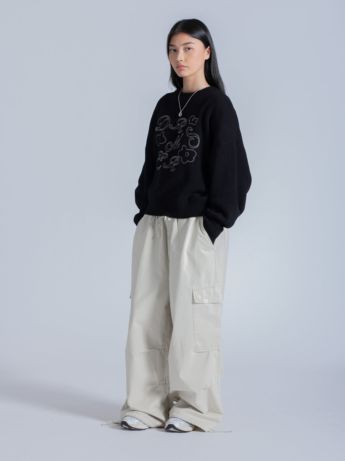 FLOWER KNIT - BLACK