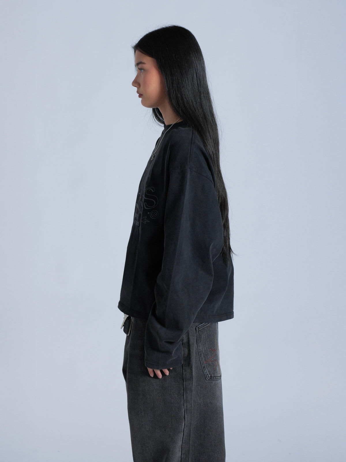 LINEWORK LONG SLEEVE TEE - VINTAGE BLACK