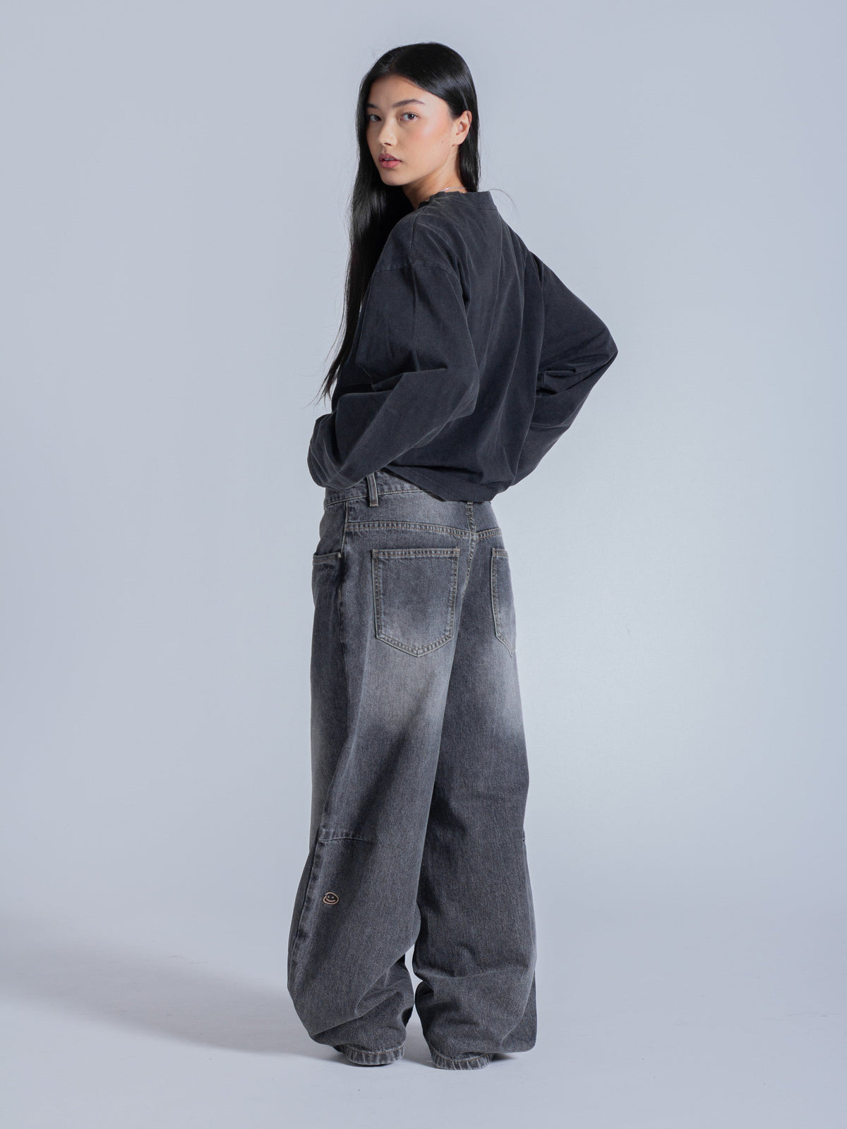 CLASSICAL LONG SLEEVE - BLACK