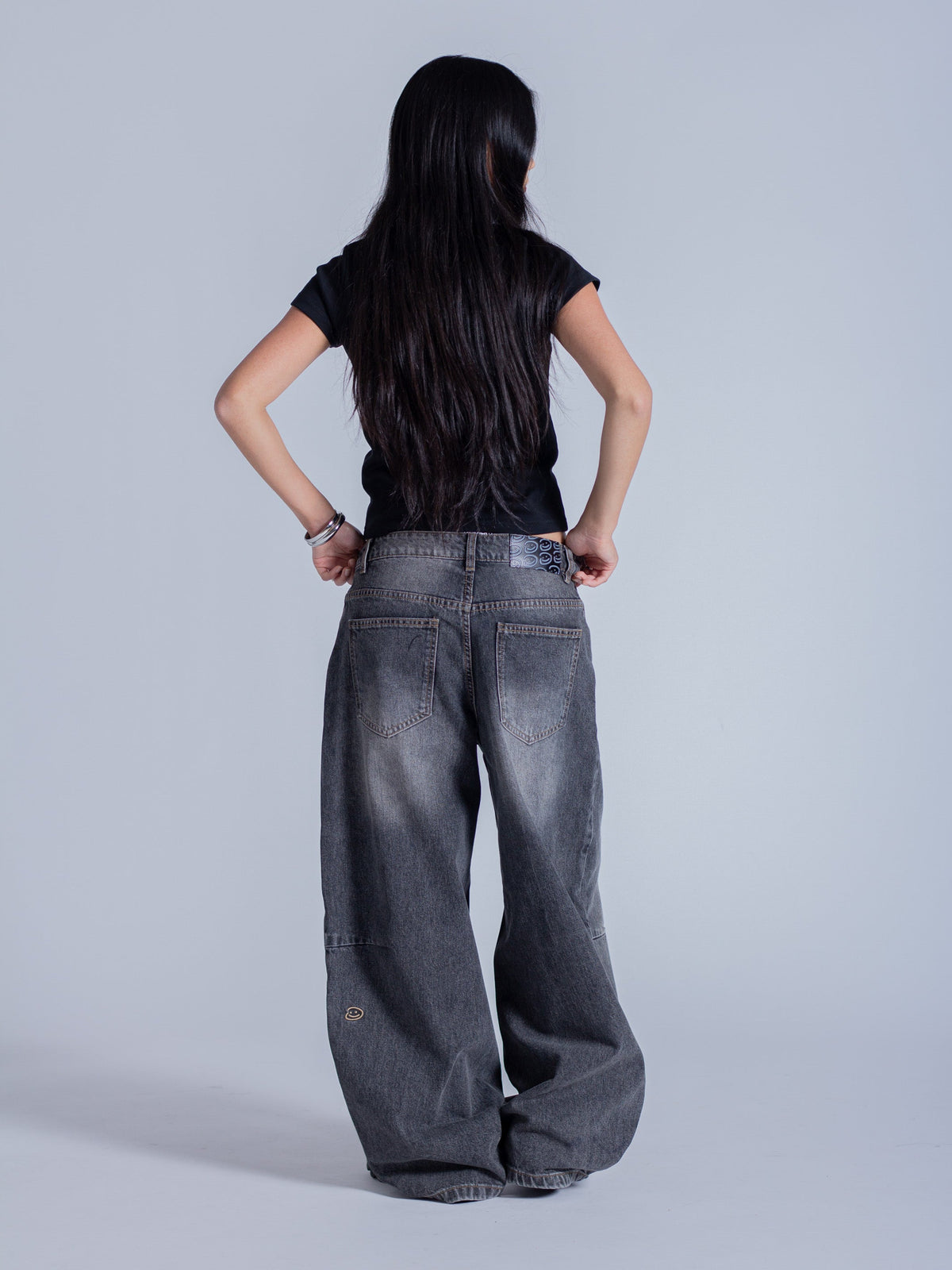 EVERYDAY BAGGY JEANS - GREY