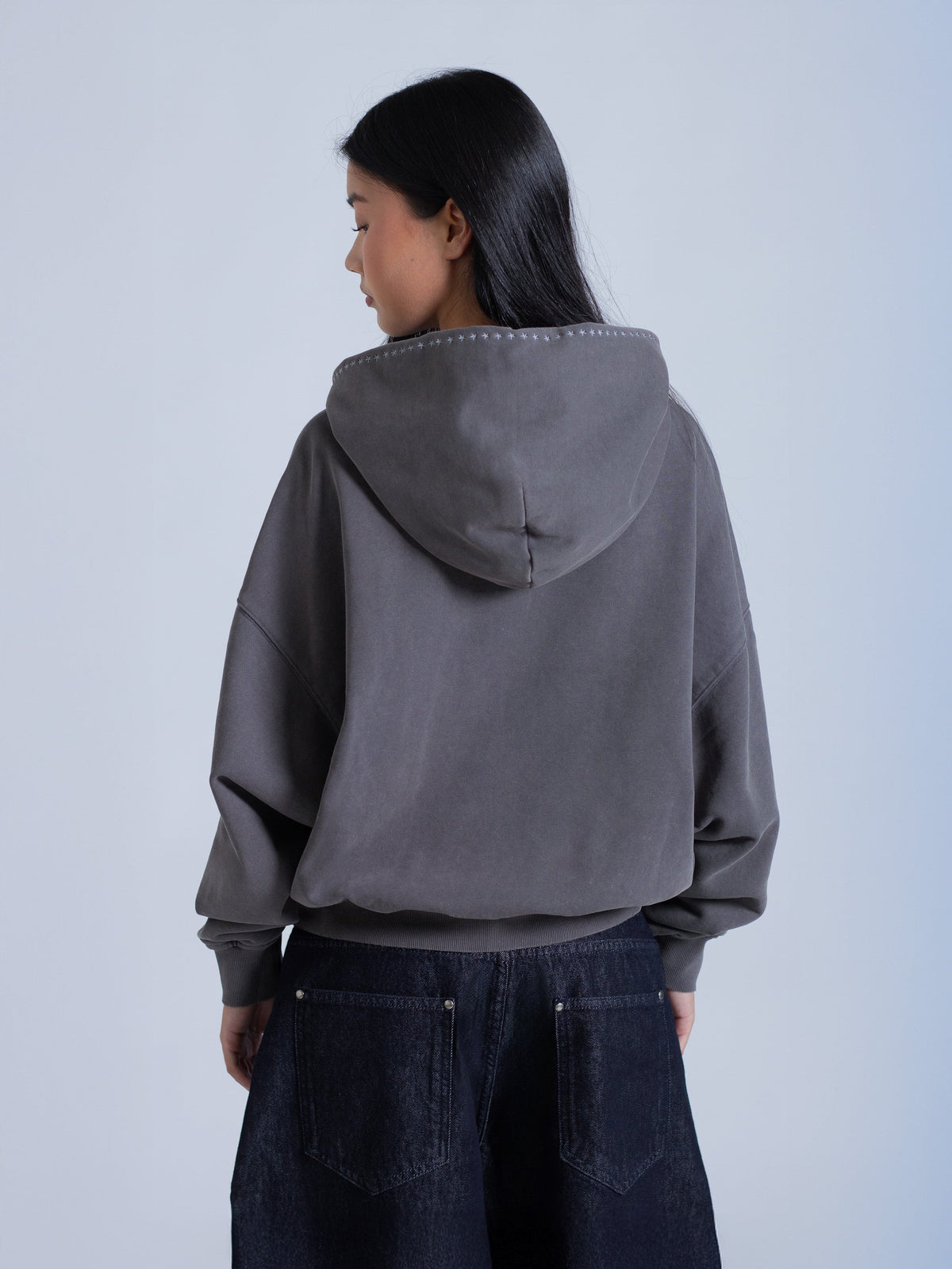 EMBROIDERED STARS HOODIE - WARM GREY